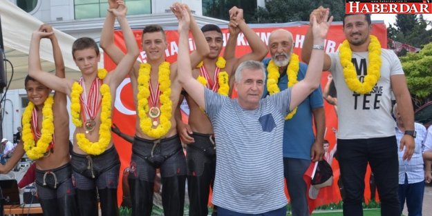 Kırkpınar'da destan yazan sporcularımız Karşıladık!