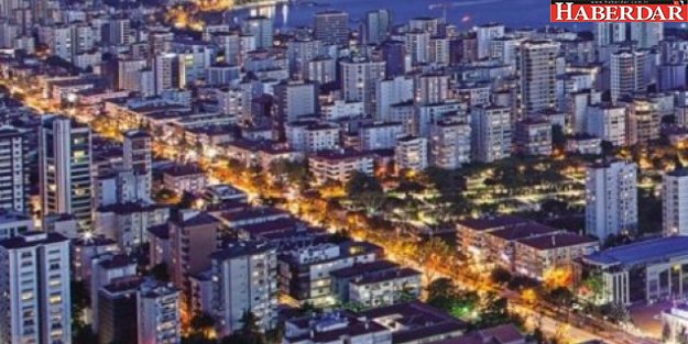 İstanbul'un en pahalı caddesi batıyor