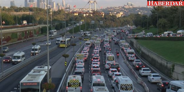 İstanbul'da trafik yoğunluğu artıyor! İşte son durum...