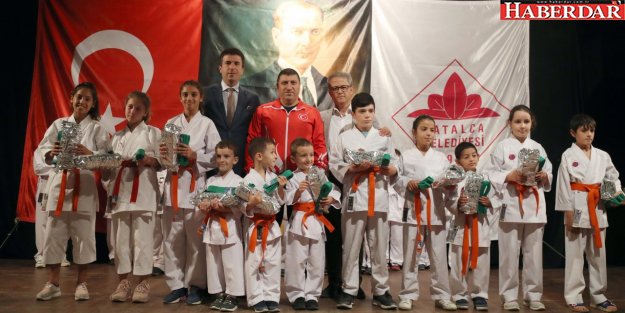 Çatalca Belediyesi Karate Takımında Kuşak Töreni