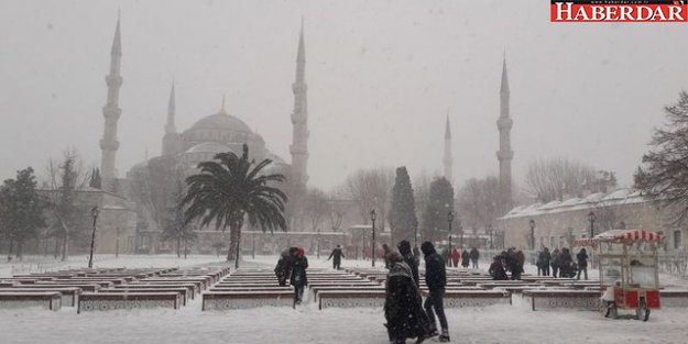 Meteoroloji'den İstanbul ve çevresi için kar yağışı uyarısı geldi.