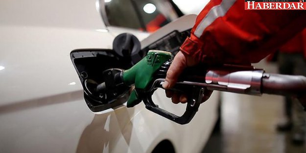 Benzine bu geceden itibaren indirim geliyor