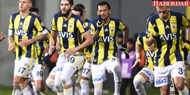 Fenerbahçe'de Sezon Sonu 8 İsim Yolcu