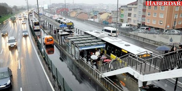 Metrobüste yer tartışması kanlı bitti