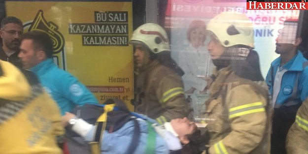 Haramidere'de metrobüs kazası: Yaralılar var