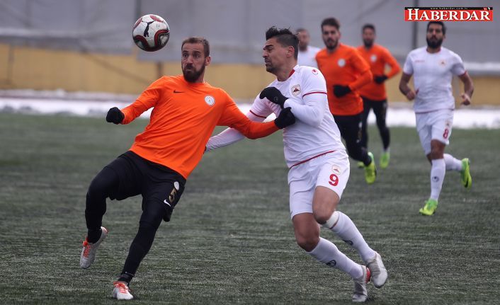 Çatalcaspor 3 puanı uzatmada kaçırdı  1-1