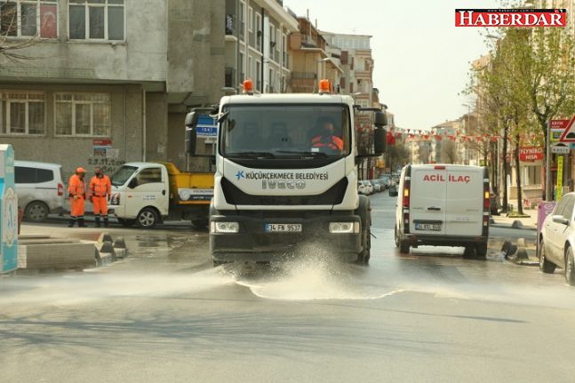 KARANTİNA GÜNLERİNDE BELEDİYE EKİPLERİNDEN YOĞUN MESAİ