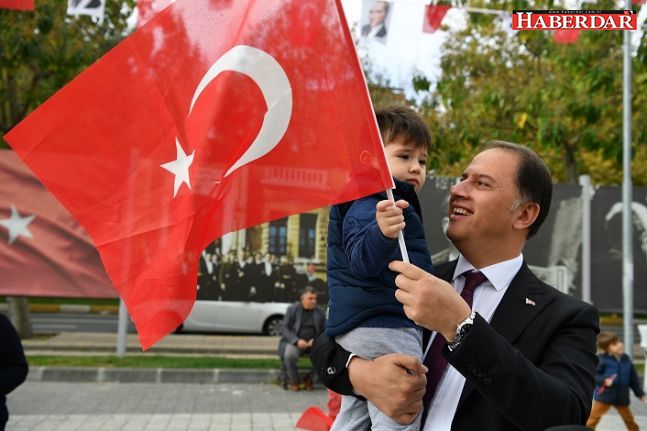 BEYLİKDÜZÜ’NDE BAYRAM COŞKUSU BALKONLARDAN TAŞACAK