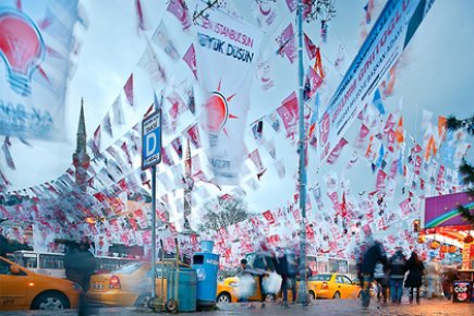 Siyasette taşlar yerinden oynuyor