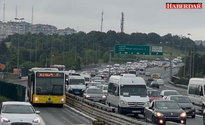 İstanbul trafiğinde yoğunluk