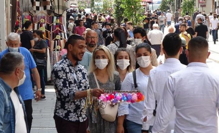 Prof. Dr. Özkan: Salgını kontrol altına almıştık ancak toplum olarak hata yaptık