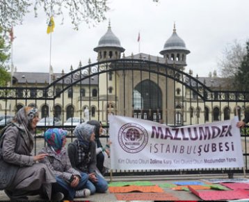 Trakya Üniversitesi'nde türban eylemi