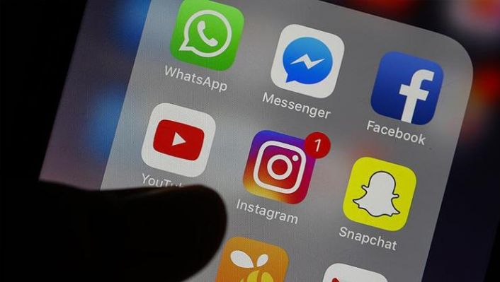 Bakan açıkladı: Sosyal medya için yasa geliyor