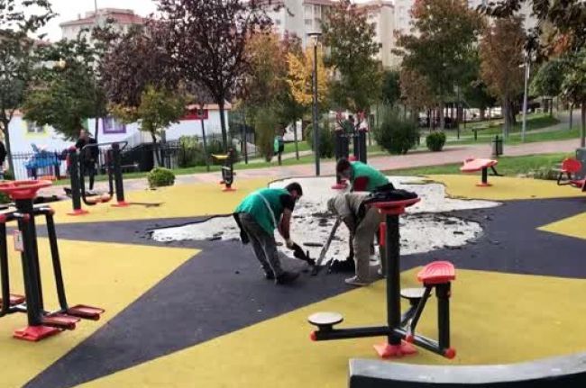 Küçükçekmece'de parkta terör örgütü sembollerini andıran görsellerle ilgili soruşturma