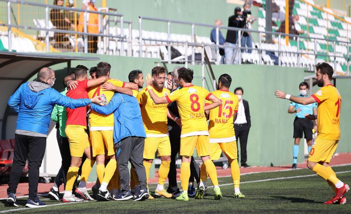 Çatalcaspor kendine geldi 0-2