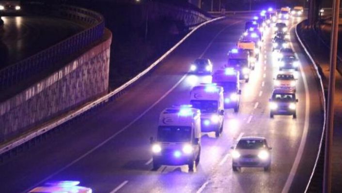 61 ambulans Ankara'dan İstanbul'a geldi