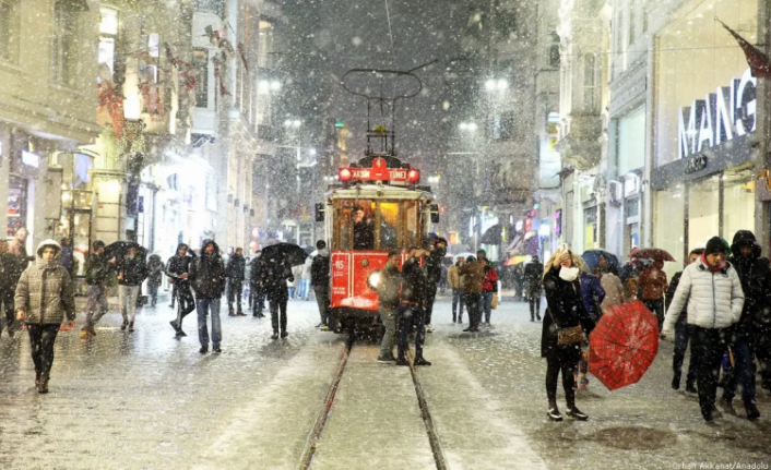 Kar yağışı İstanbul'a geri dönüyor