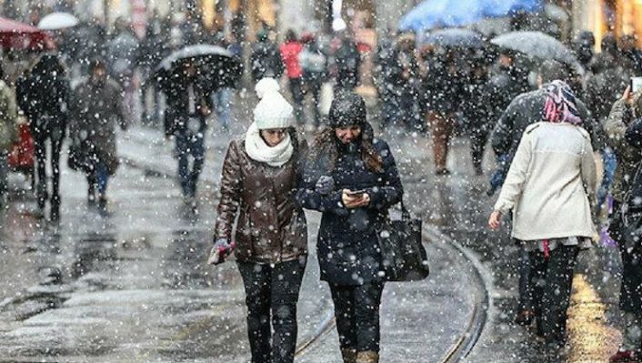 İstanbul'da beklenen kar yağışı için gün ve saat verildi