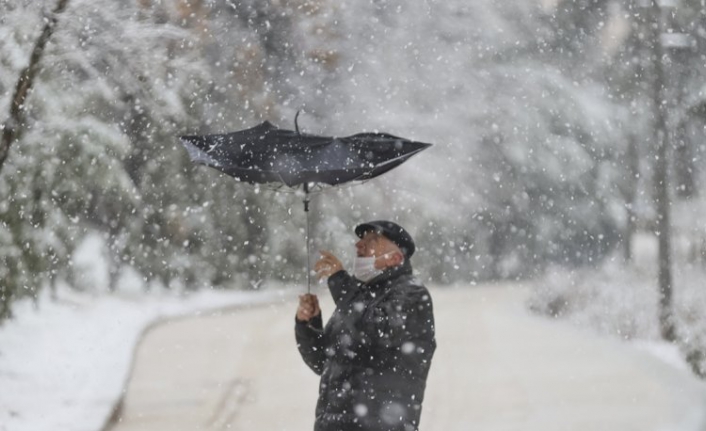 Kar yağışı devam edecek mi? Meteoroloji'den açıklama