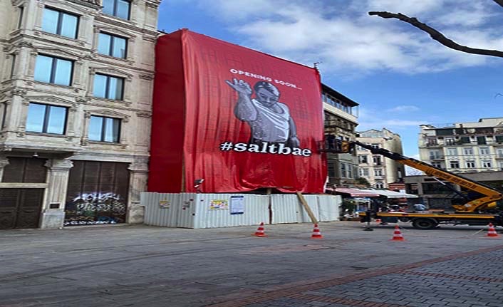 İstanbul Büyükşehir Belediyesi'nden Nusret posteri açıklaması