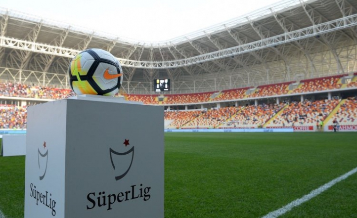 Süper Lig'de maç saatleri değişti