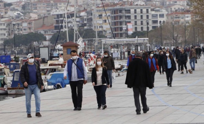 Haftalık vaka sayısında Türkiye birincisi: 'İl pandemi kurulu iflas etmiştir; insanlar patır patır ölecek'