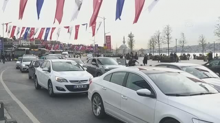 Kısıtlama öncesinde trafik yoğunluğu arttı