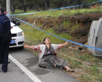 Karısını kaçıranın babasını öldürdü