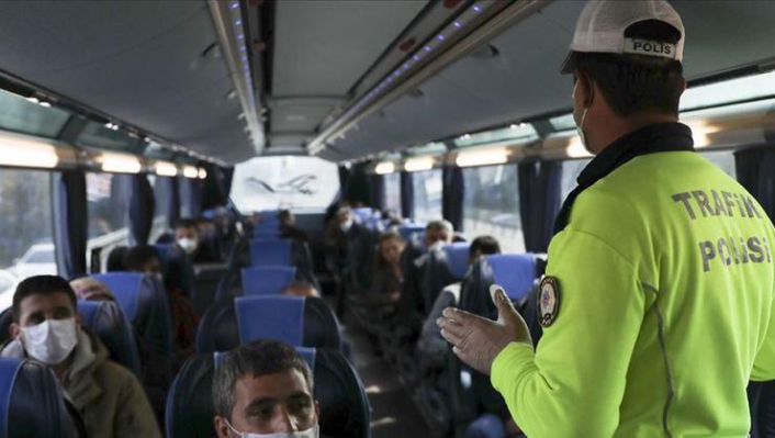 Otogarlarda bayram yoğunluğu! 10 bin otobüs...