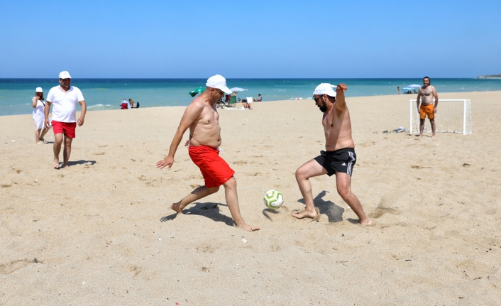 İSTANBUL'UN PLAJLARI SPORLA HAREKETLENİYOR