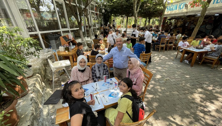 ÖĞRENCİLER MUMYA BALIKLARA HAYRAN KALDI