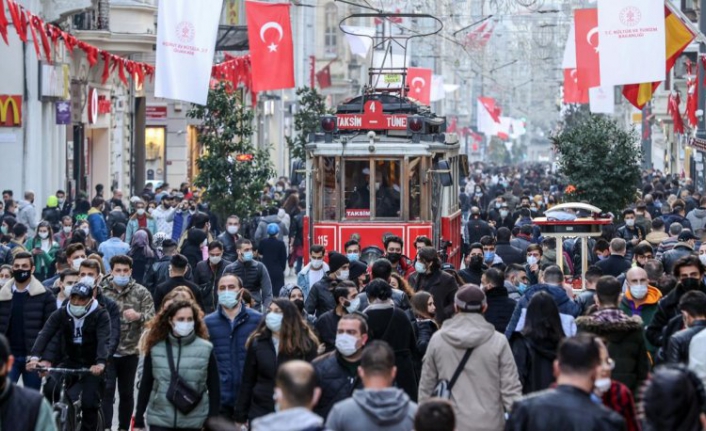 Yeni koronavirüs tedbirleri geliyor: Kapalı alanlarda aşısızlara ayrı bölüm, AVM girişlerinde...