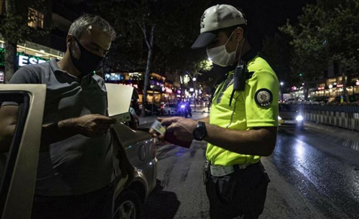 Araç sahiplerini ilgilendiren 'tebligat' kararı: Trafik cezaları geri ödenebilir!