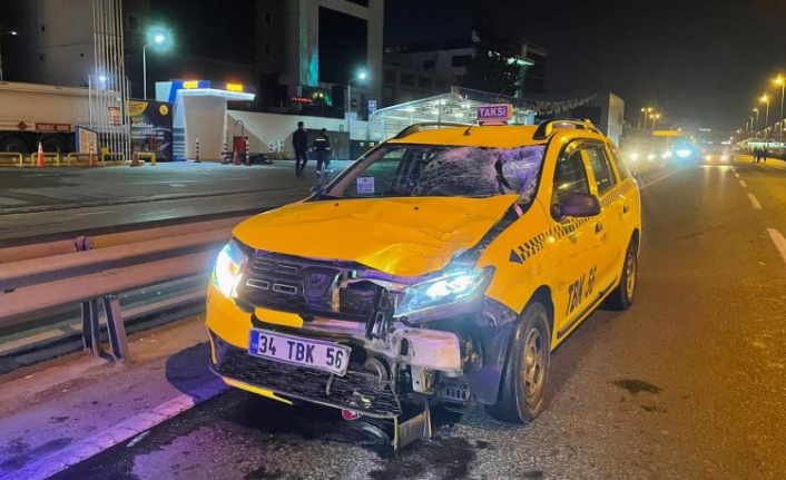 İstanbul'da taksinin çarptığı kişi hayatını kaybetti