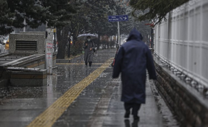 Meteoroloji il il uyardı! Gök gürültülü sağanak bekleniyor