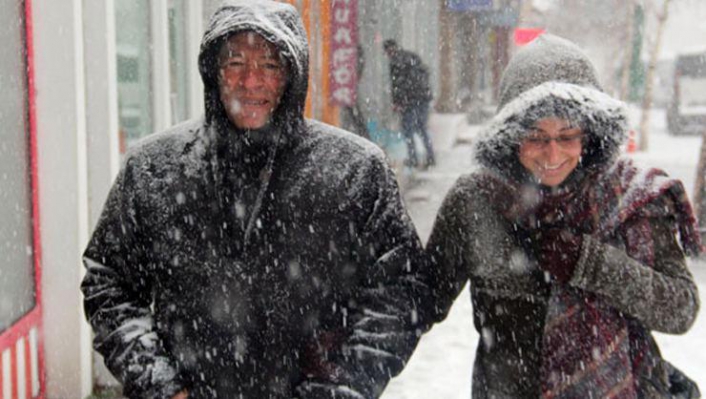 Sağanak ve kuvvetli kar geliyor! Meteoroloji'den sarı kodlu uyarı!