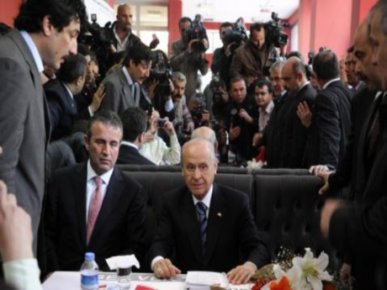 Bahçeli'den 'çılgın proje'ye sert eleştiri