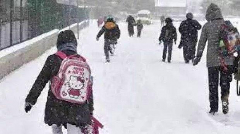 İstanbul'da olumsuz hava koşulları nedeniyle yarıyıl tatili erkene çekildi