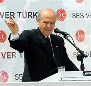 Bahçeli kaset skandalı için isim verdi