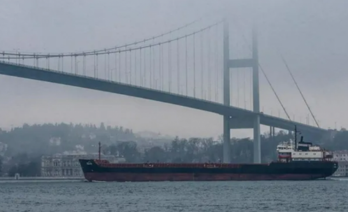 İstanbul Boğazı gemi trafiğine kapatıldı