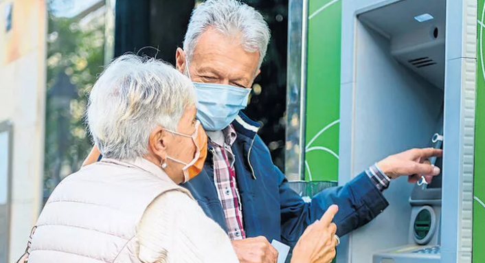 Emeklinin bayram ikramiyeleri hesaplara yatıyor! İşte gün gün ödeneceği tarihler...