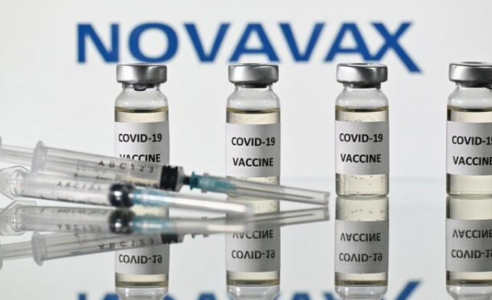 Koronavirüs için Novavax'a acil kullanım onayı verildi