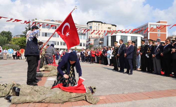 Engelli izcilerin “Atatürk ve Büyük Zafer Oratoryosu” törene damga vurdu