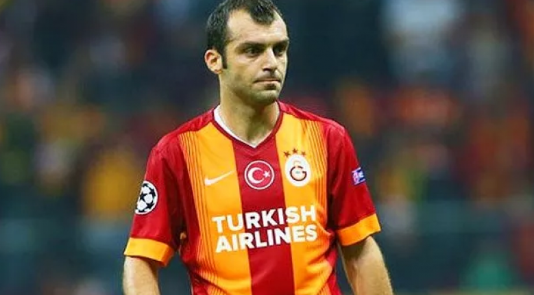 Eski Galatasaraylı futbolcu Pandev, futbolu bıraktı