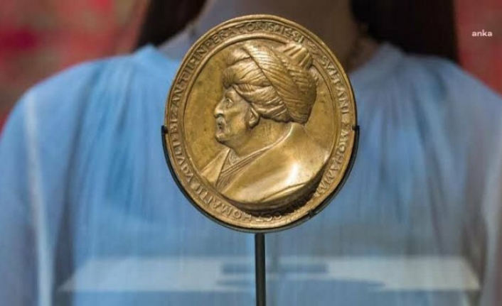 İmamoğlu duyurdu: İBB, Fatih Sultan Mehmet'in madalyonunu satın aldı