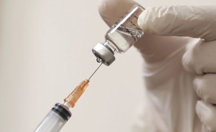 Sağlık Bakanlığı, difteri tetanoz aşılarını toplatıyor