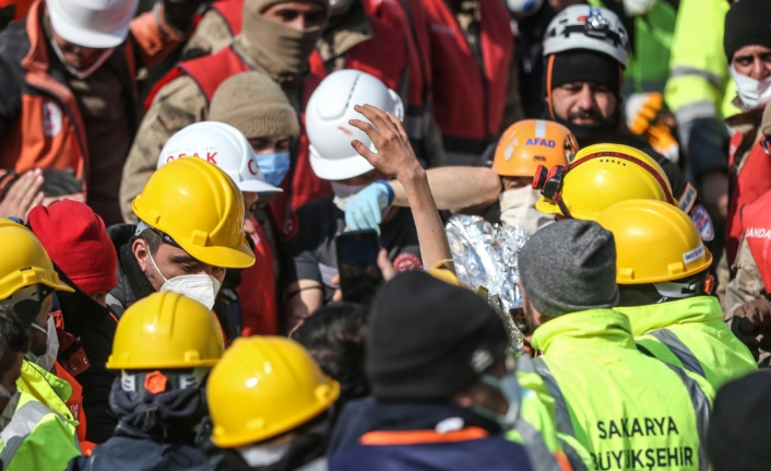 Deprem felaketinde yaşamını yitirenlerin sayısı 36 bin 187'ye yükseldi