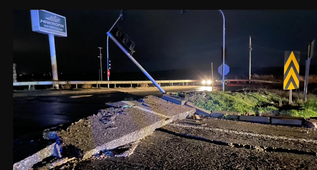 Bu şehirlerde oturanlar dikkat: 7 ve üzeri deprem olasılığı olan iller belli oldu