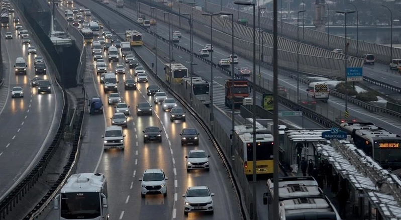 Zorunlu trafik sigortasında yeni dönem: Detaylar belli oldu, 'tüketiciler önemli tazminatlarla karşı karşıya kalabilir' uyarısı