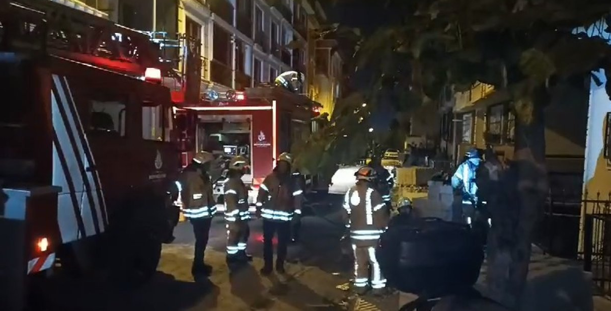 Bodrum katta yangın: 1 kişi kurtarıldı